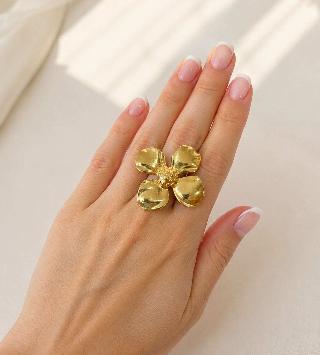 Anillo Flor grande acero
