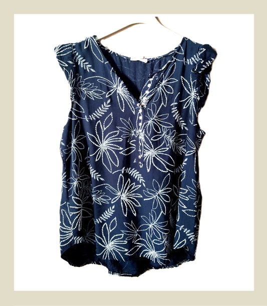 Blusa estampado hojas