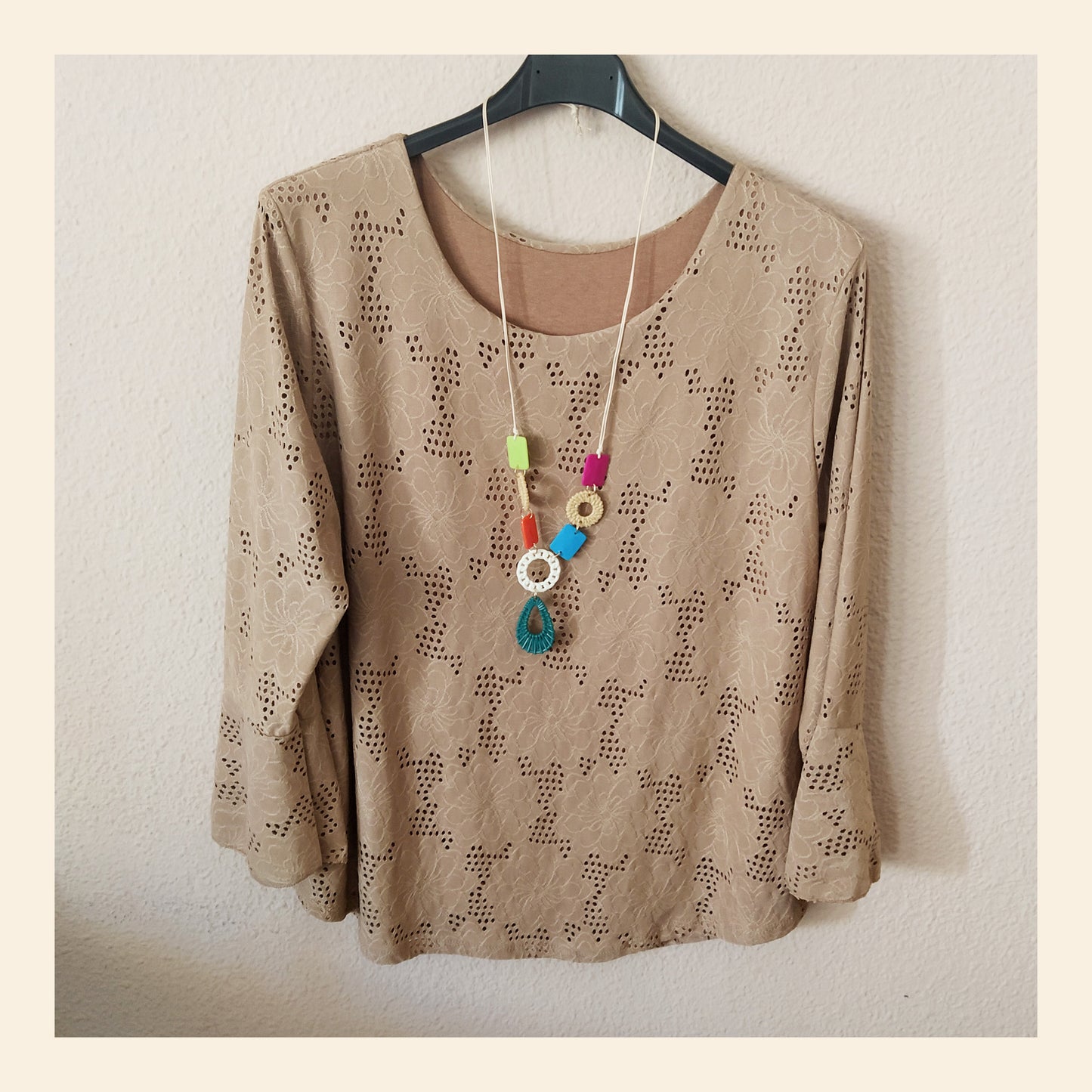 Blusa media manga puntos