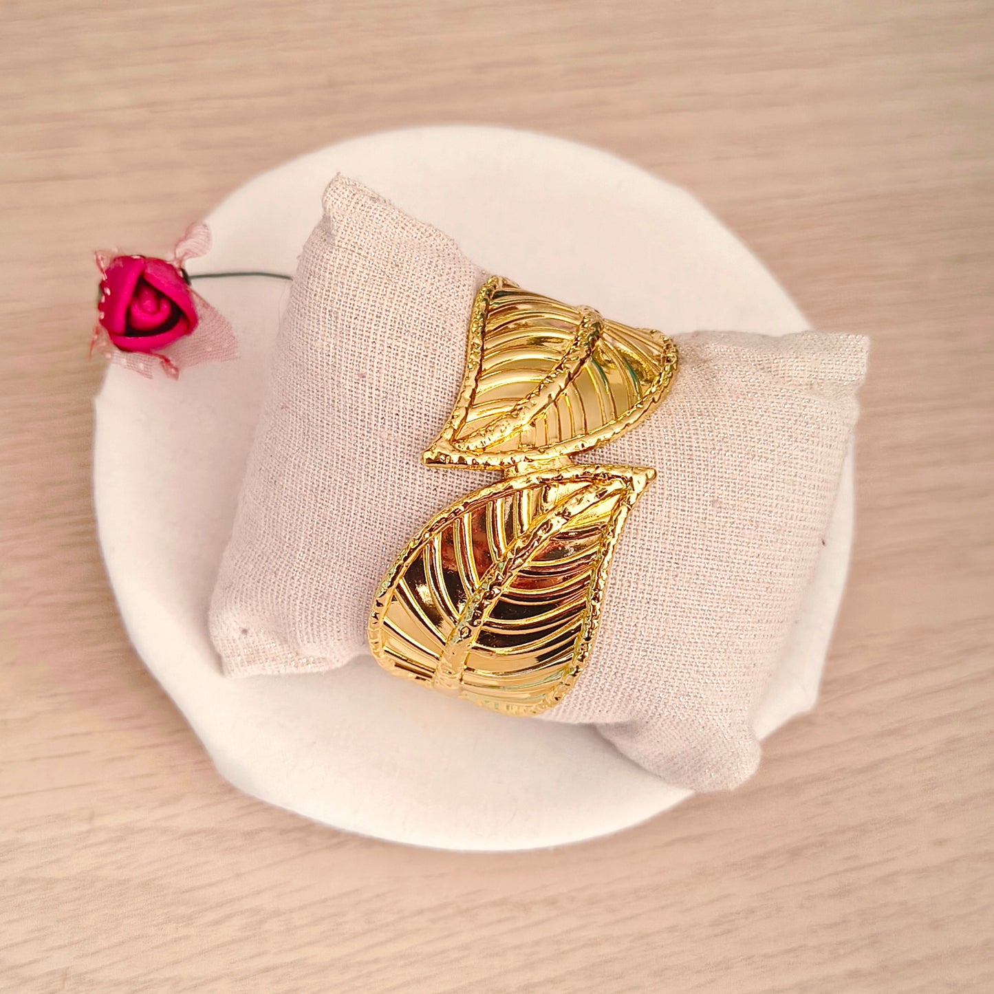 Brazalete Hojas ancha