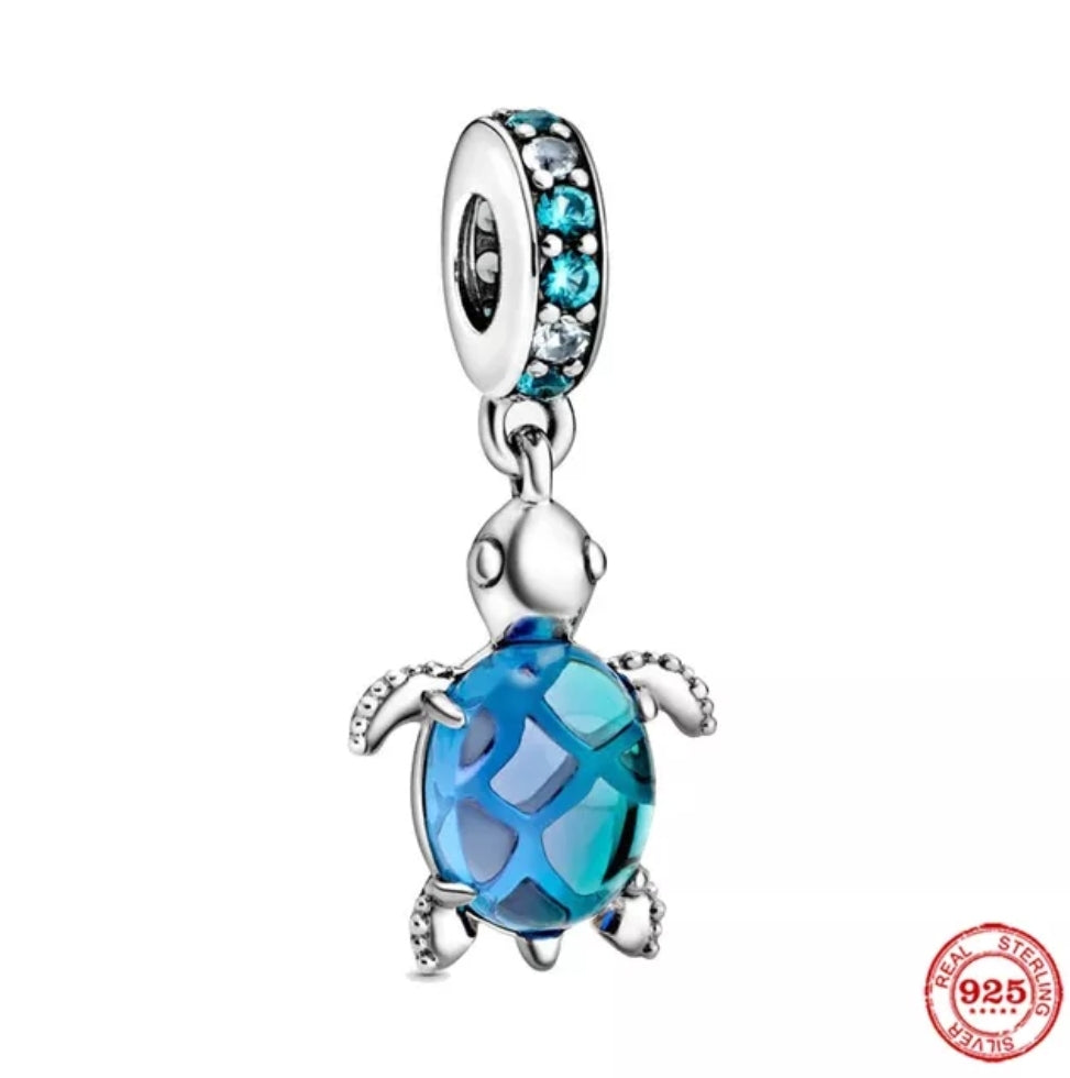 Charm Tortuga Azul plata