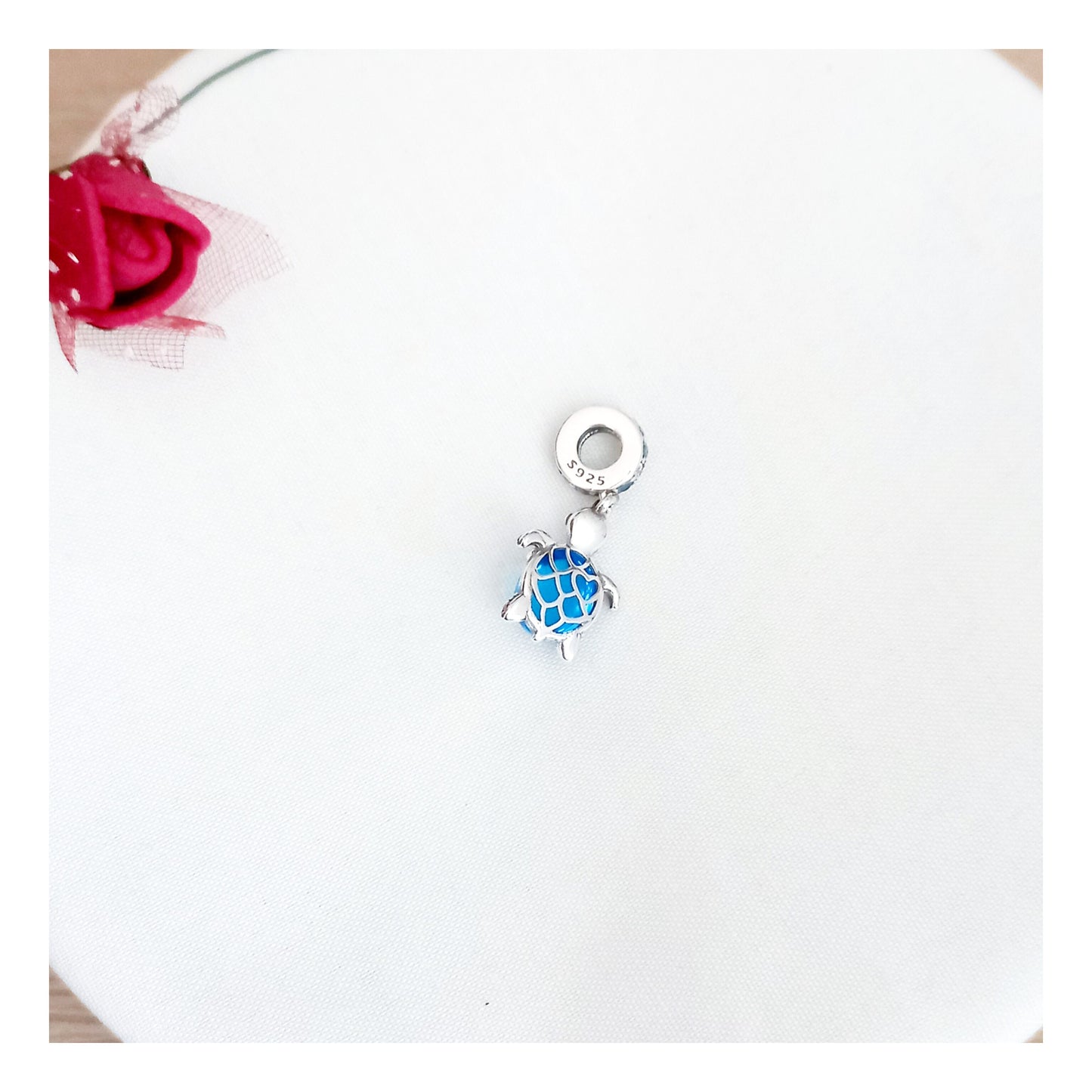 Charm Tortuga Azul plata