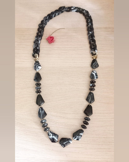 Collar largo piedras