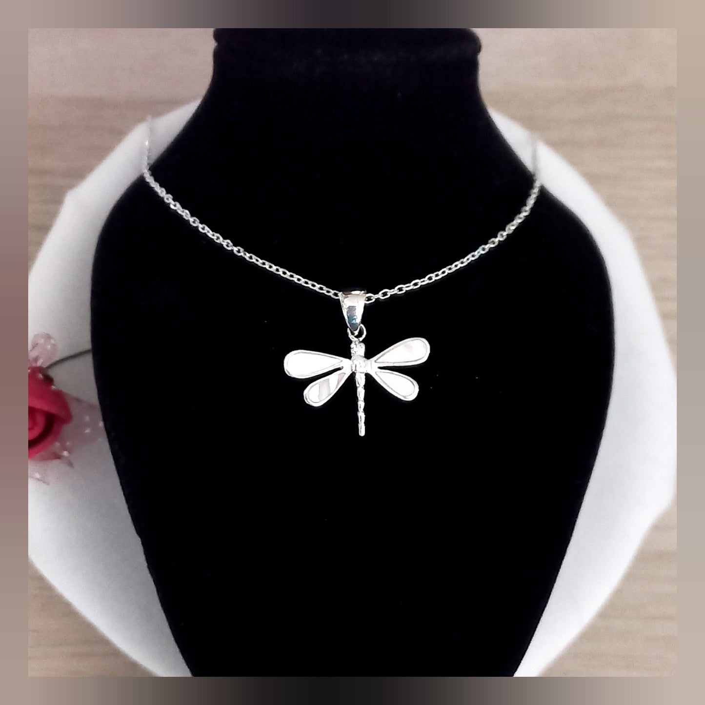 Collar Libélula plata y nácar