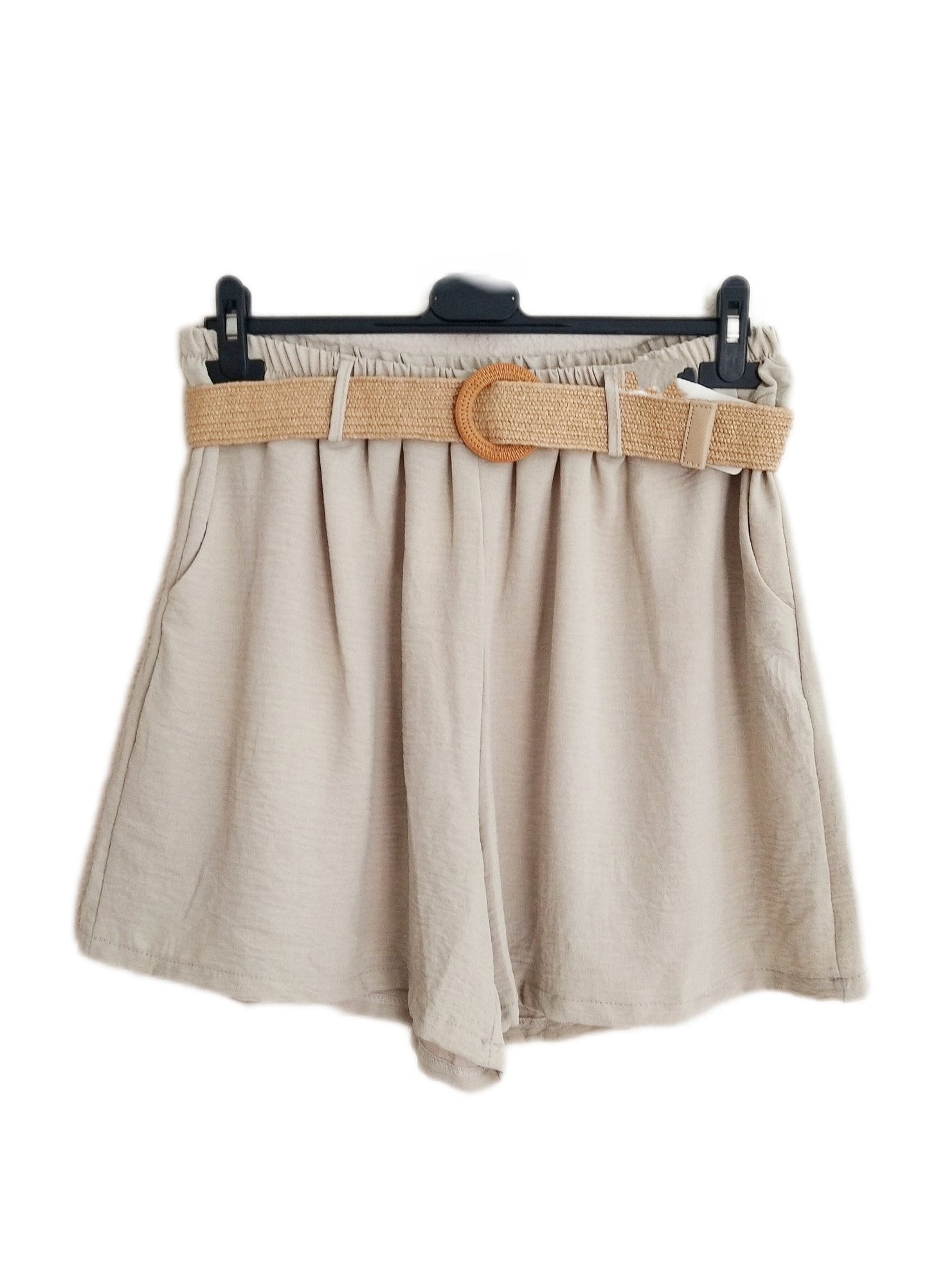 Pantalón corto ancho