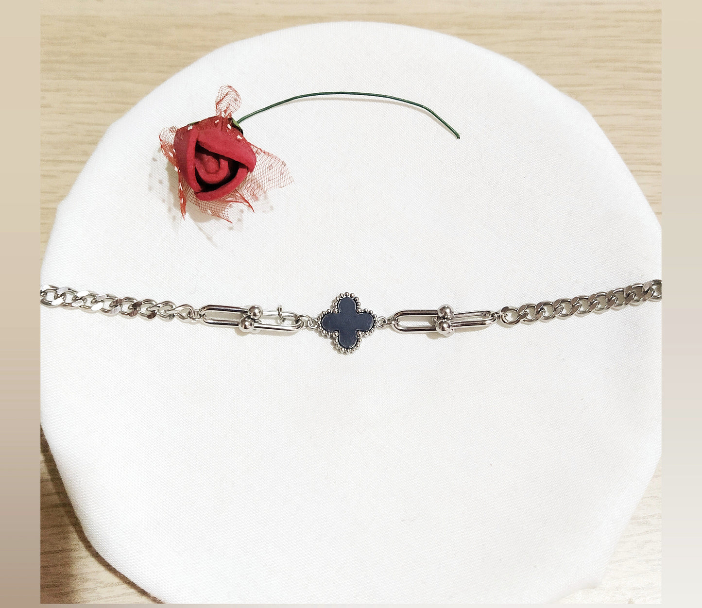 Pulsera Trébol negro acero