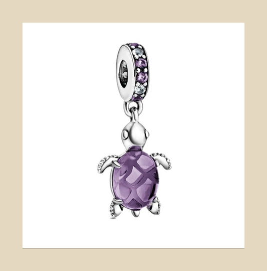 Charm tortuga lila plata brillo