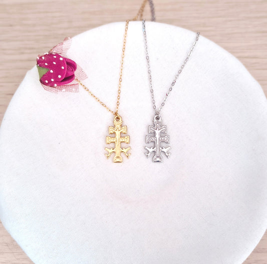 Collar Cruz de Caravaca acero