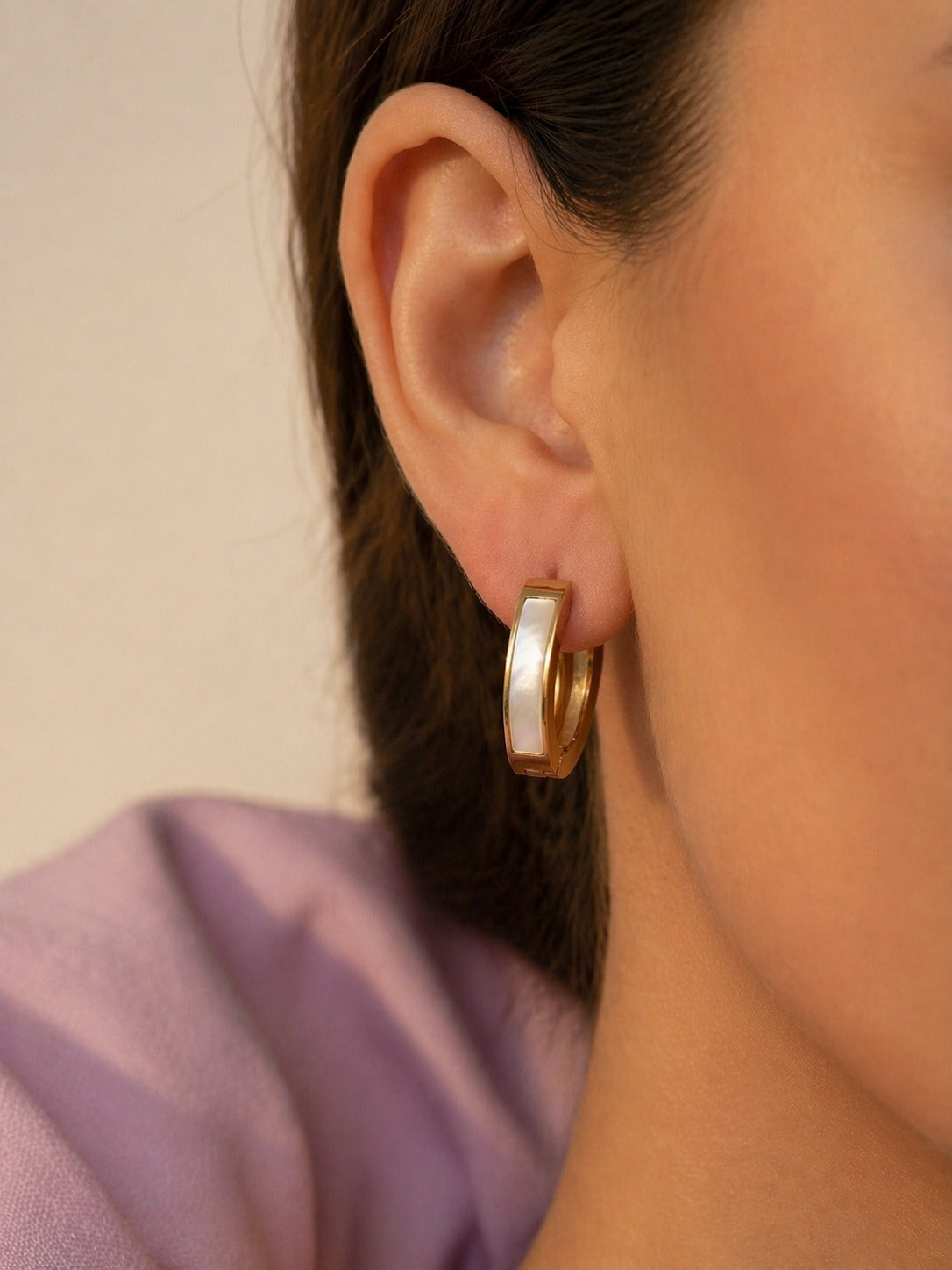 Pendientes Aros Nácar dorado