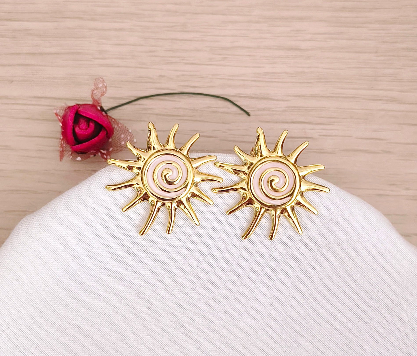 Pendientes Sol dorado