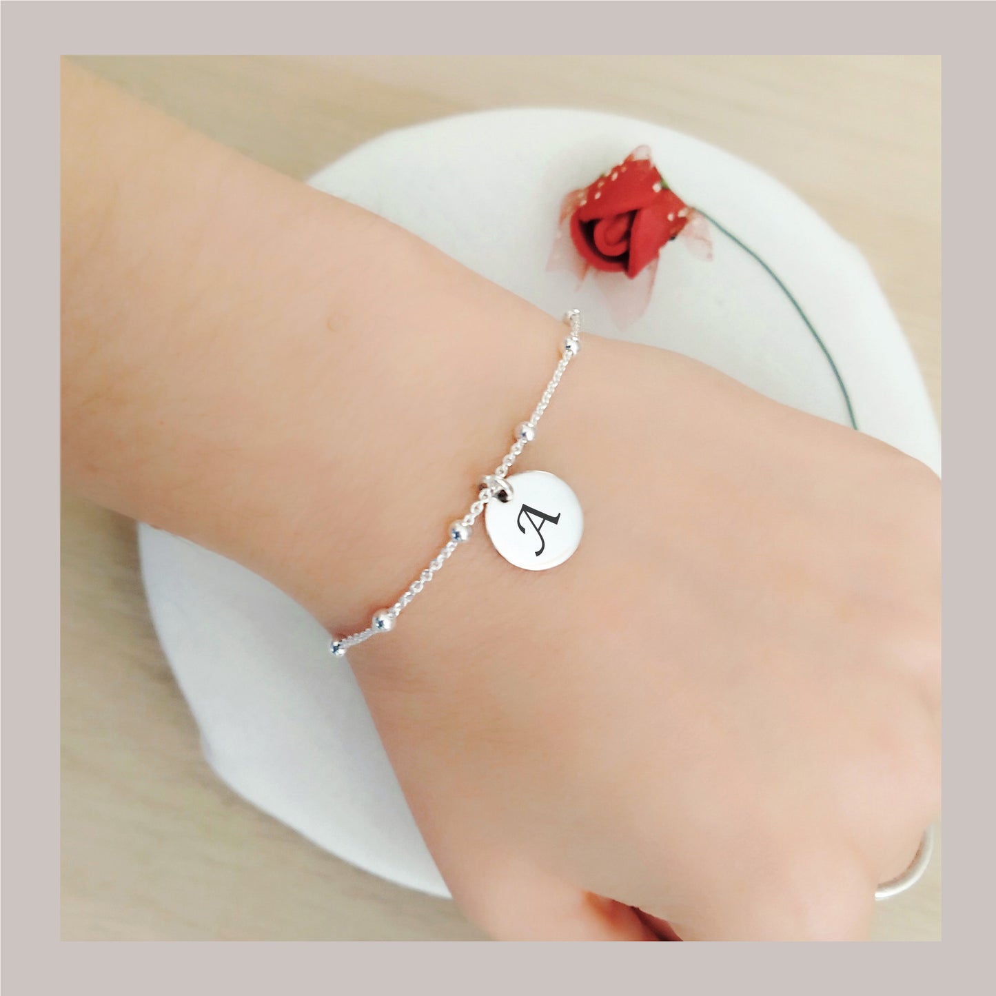 Pulsera personalizada plaquita