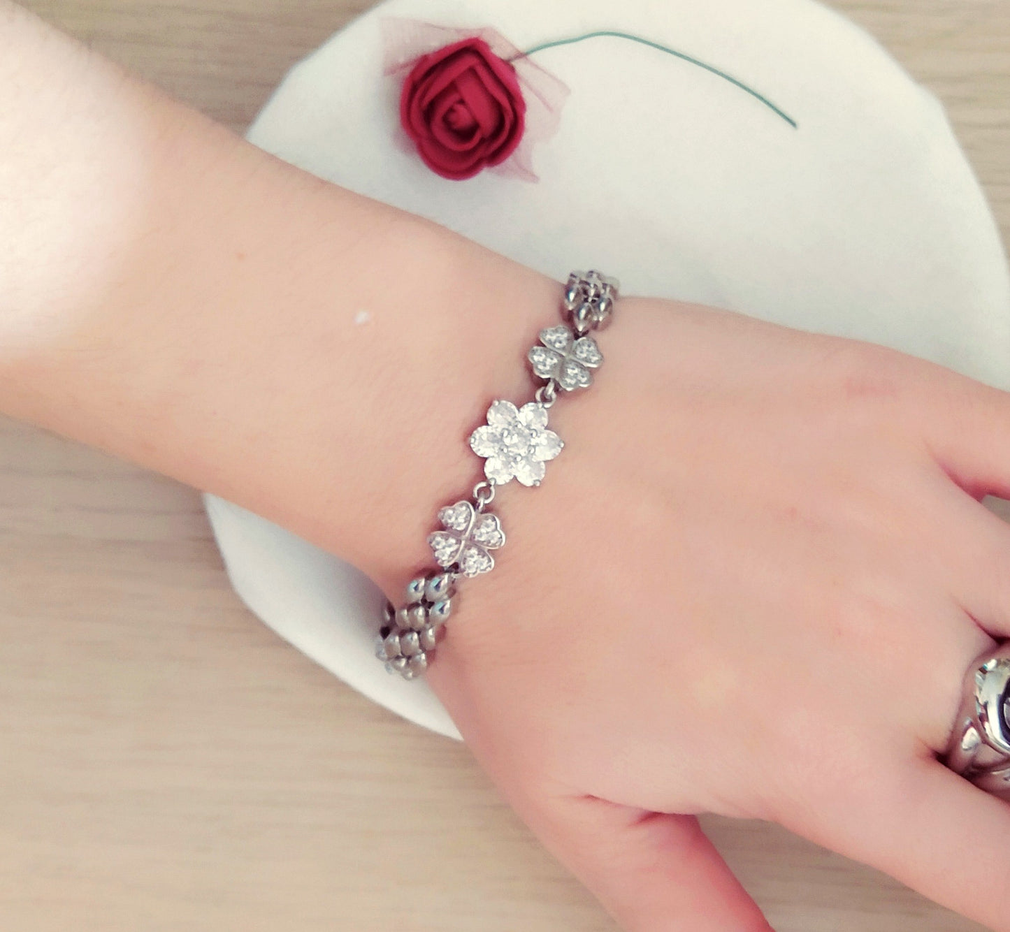 Pulsera Tréboles flor circonitas