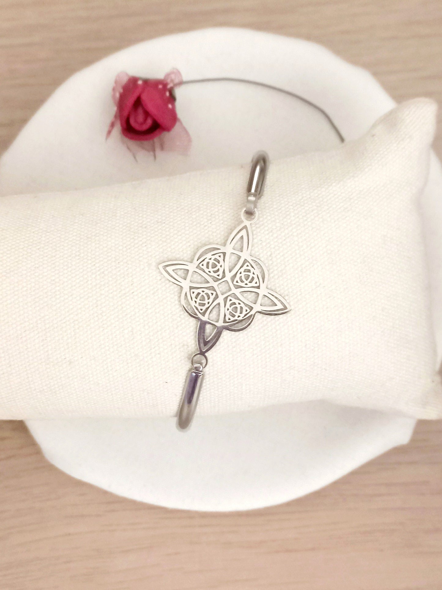 Brazalete Nudo de Bruja acero